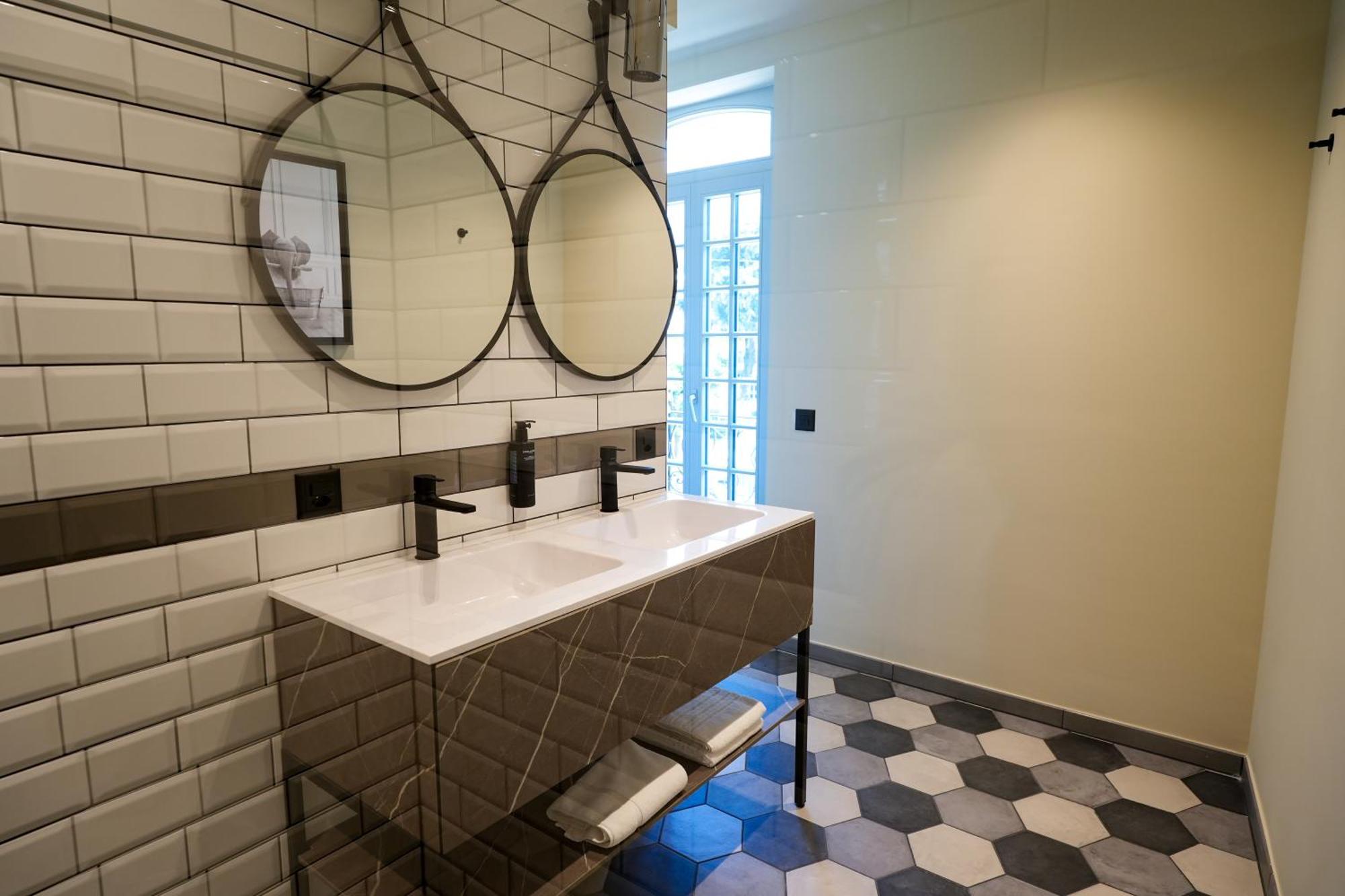 Seven Town House Boutique Hotel Locarno Exterior foto